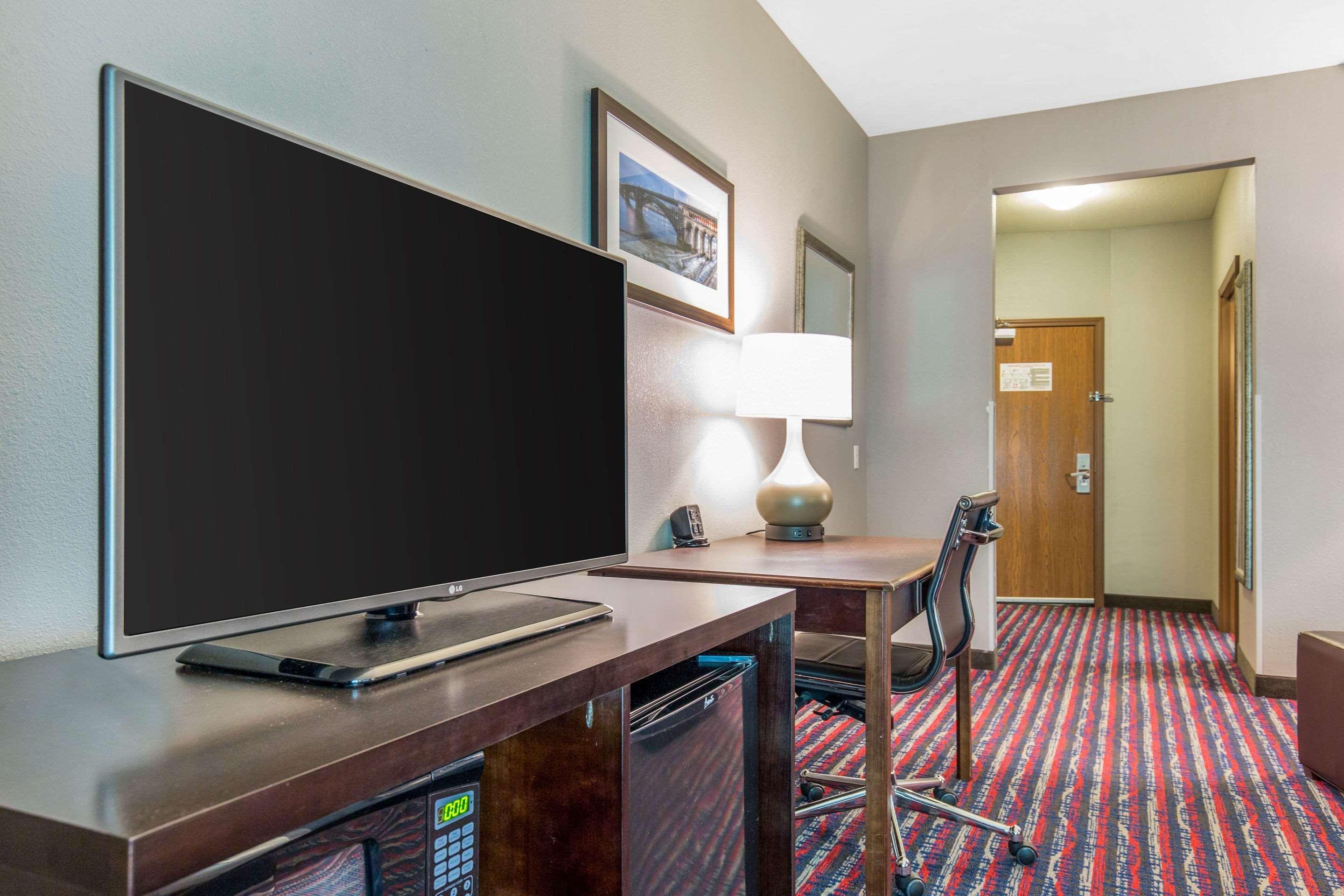 Comfort Suites Fairview Heights Exteriör bild