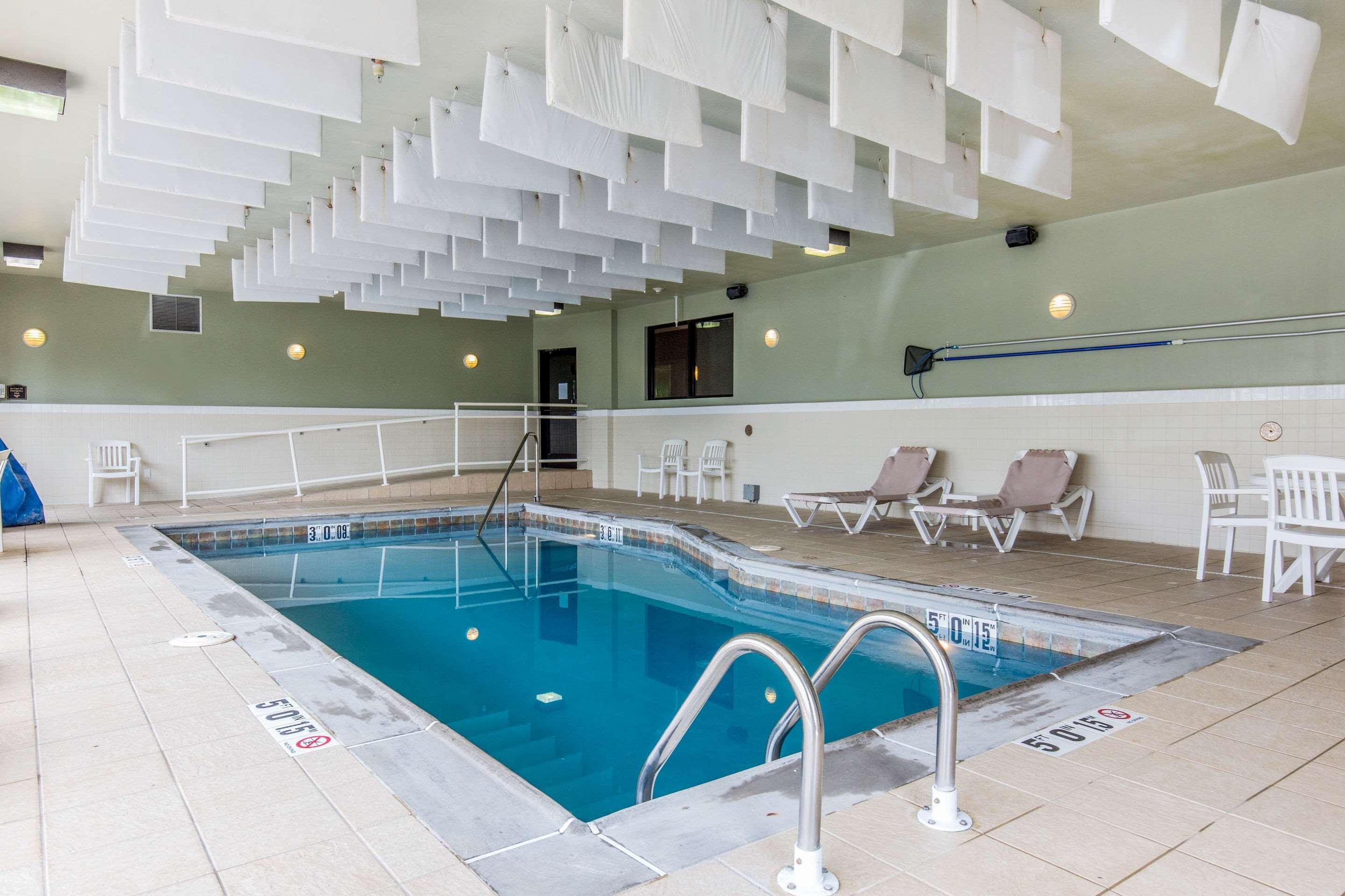 Comfort Suites Fairview Heights Exteriör bild