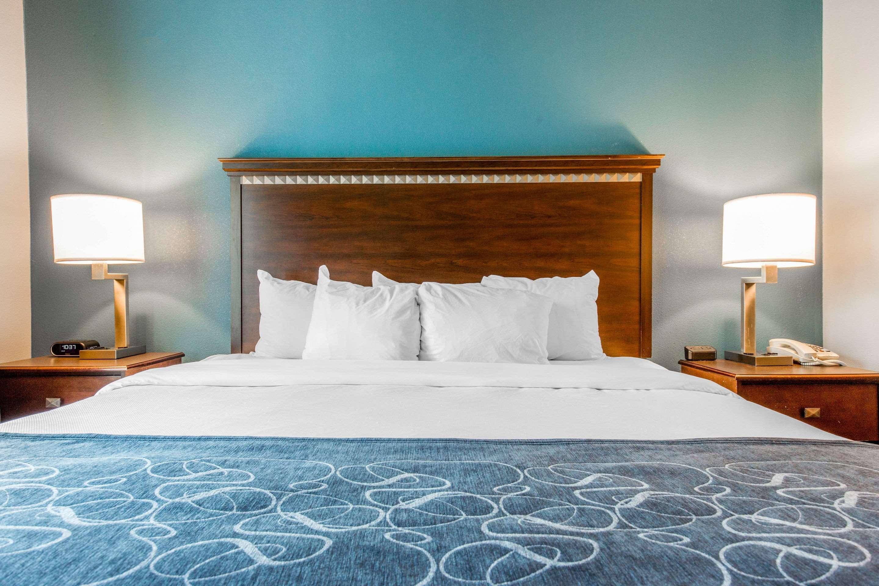 Comfort Suites Fairview Heights Exteriör bild