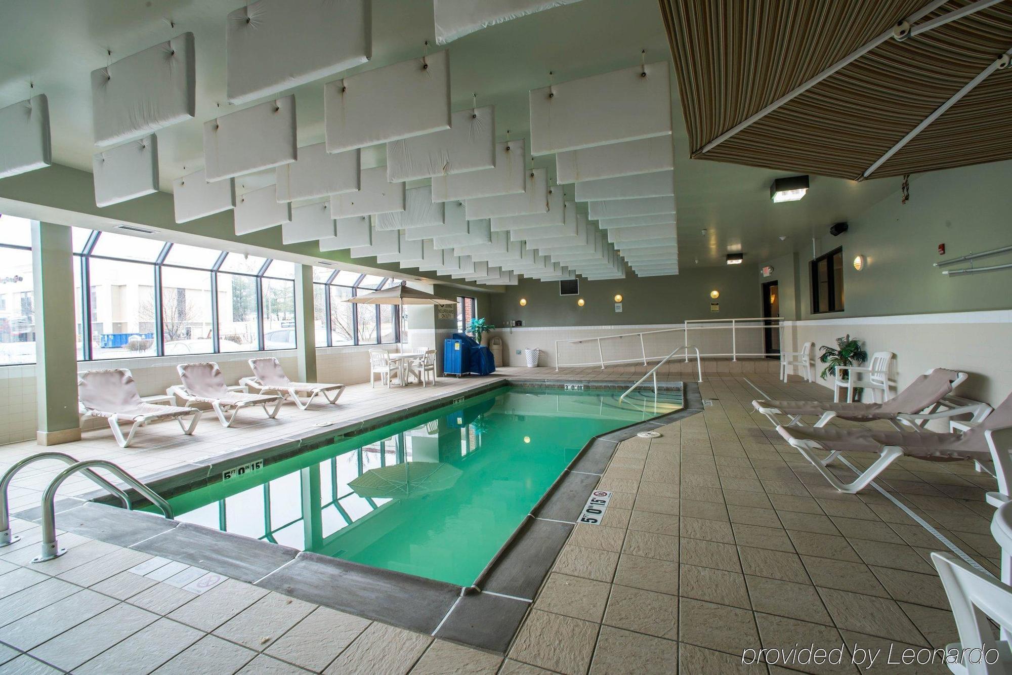 Comfort Suites Fairview Heights Exteriör bild